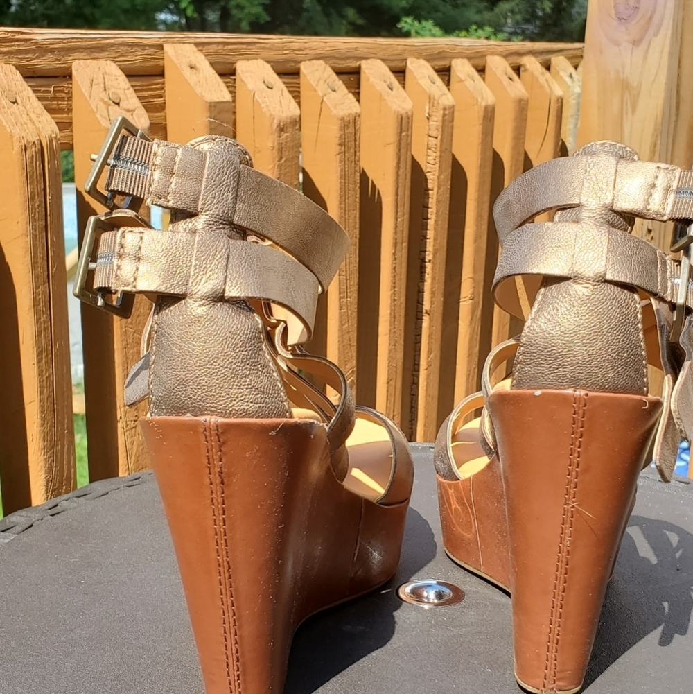 Korks Bronze Leather Ankle Cross Straps Platform Wedge Sandals Size 10 - Picture 9 of 11